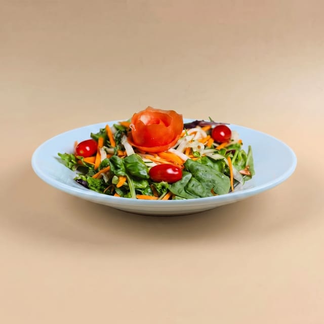 Mixed Garden Salad.