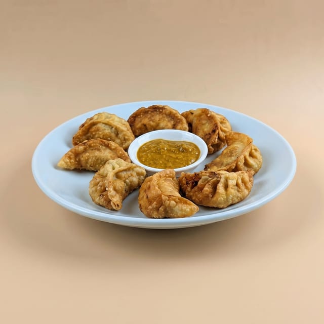 Vegetable Fried Momo.