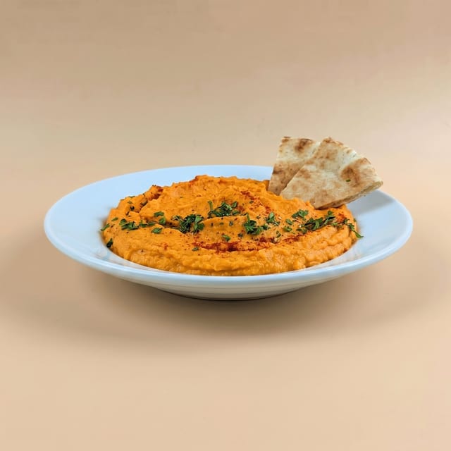 Hummus with G Naan.